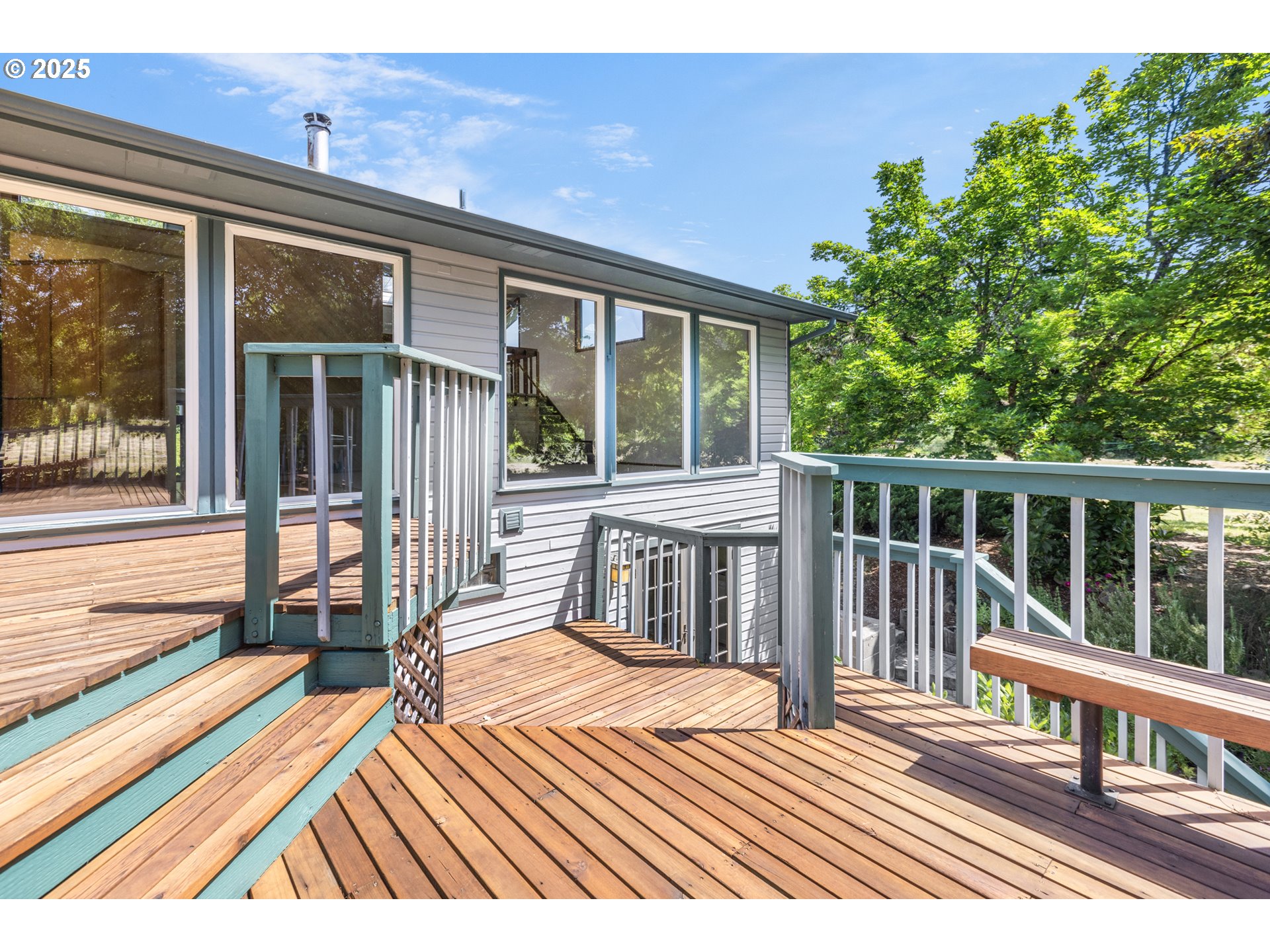 Cottage Grove, Oregon 97424, United States, 3 Bedrooms Bedrooms, ,3 BathroomsBathrooms,Residential,Active,151897