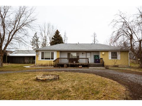 A home in Elgin