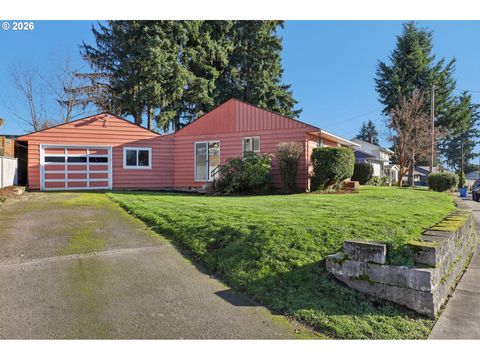 1311 E 32ND AVE Vancouver WA 98661