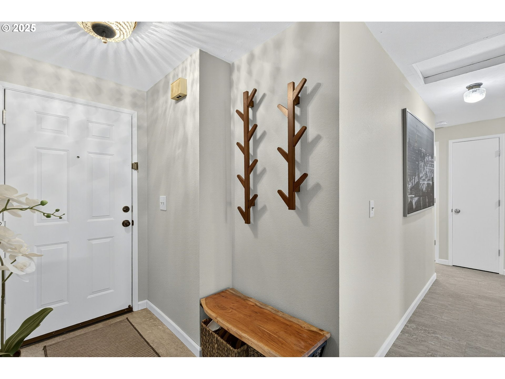 44 EAGLE CREST DR 18