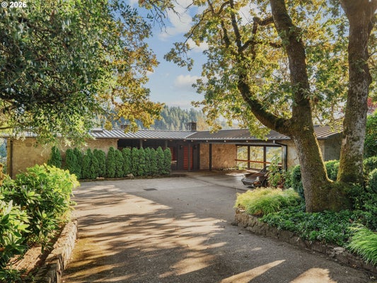 15530 DIAMOND HEAD RD, LAKE OSWEGO, OR 97034 - Image 35b4c8ed613ef2fd28fc720e55e33e66/3736397517