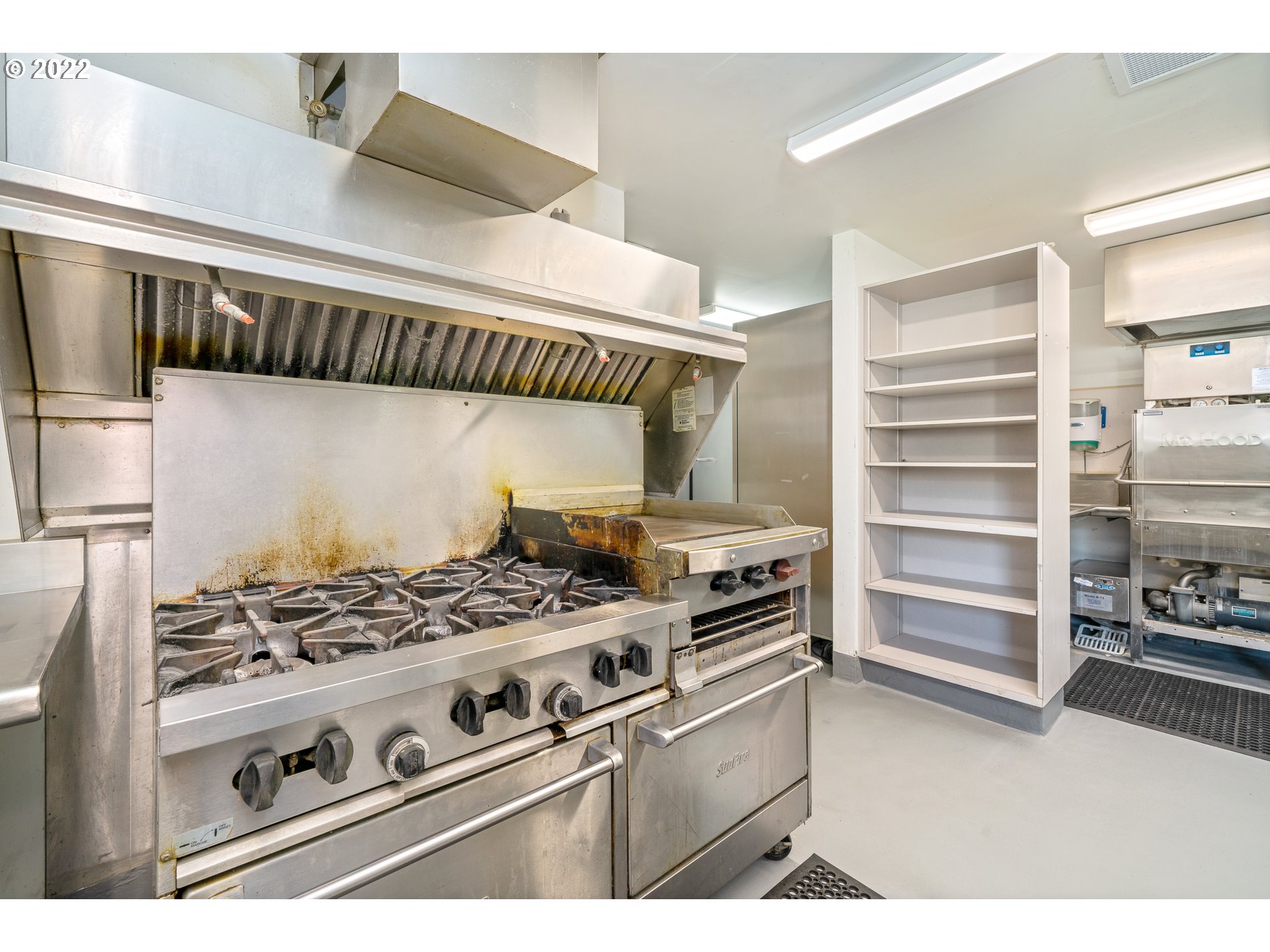 Nehalem, Oregon 97131, United States, ,Commercial,Pending,75028