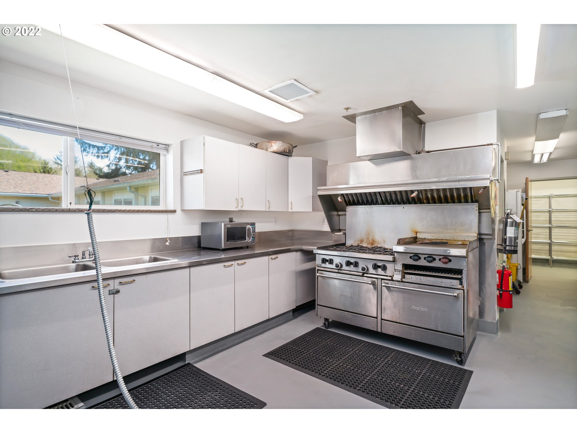 Nehalem, Oregon 97131, United States, ,Commercial,Pending,75028