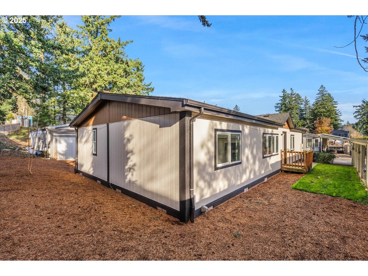 12323 SE HOLGATE BLVD 6