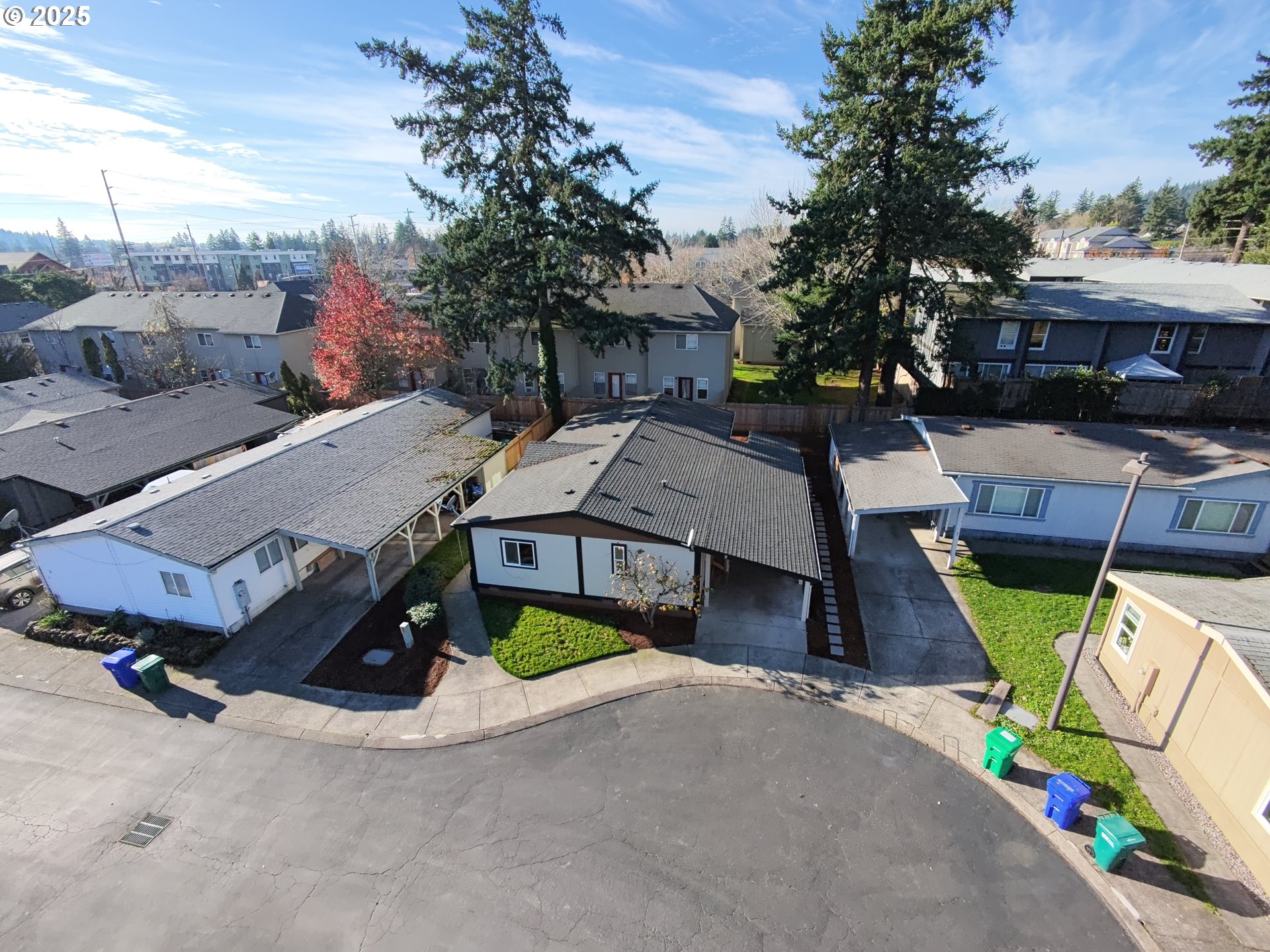 12323 SE HOLGATE BLVD 6