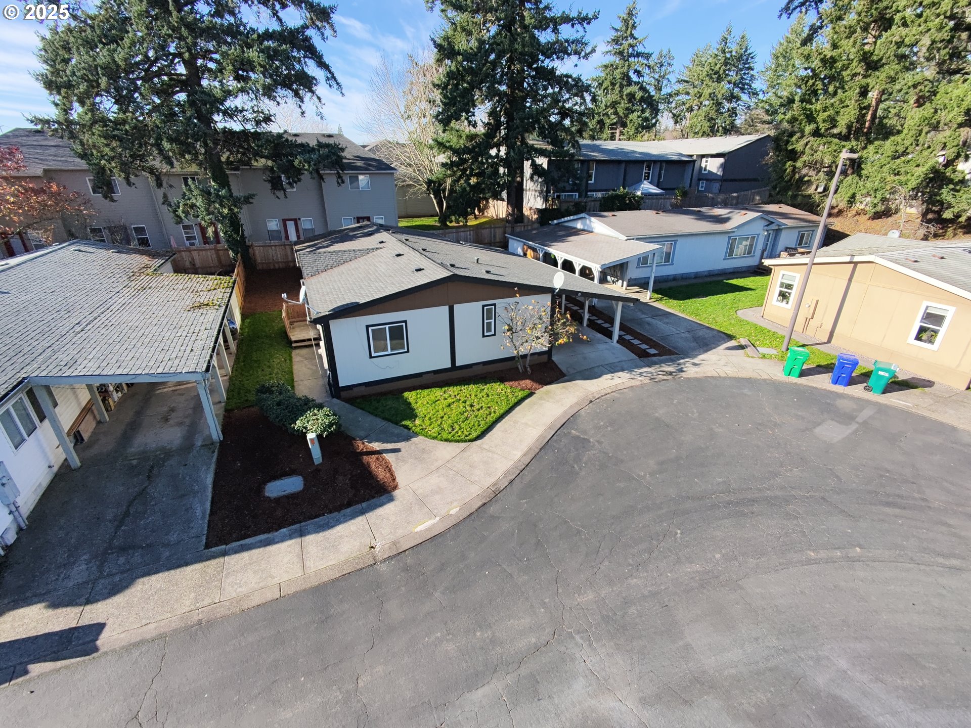 12323 SE HOLGATE BLVD 6