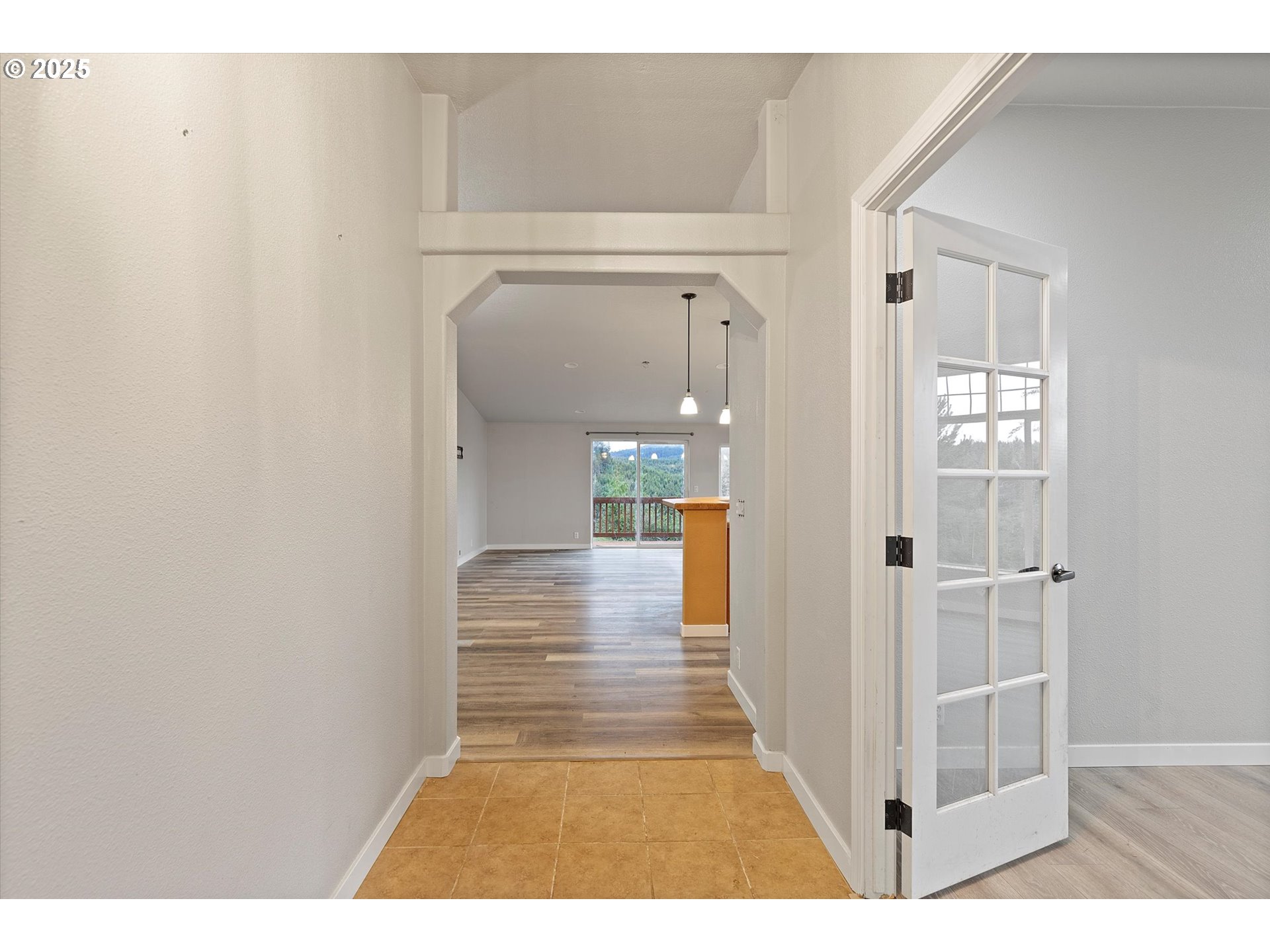 135 SW WAKONDA BEACH RD