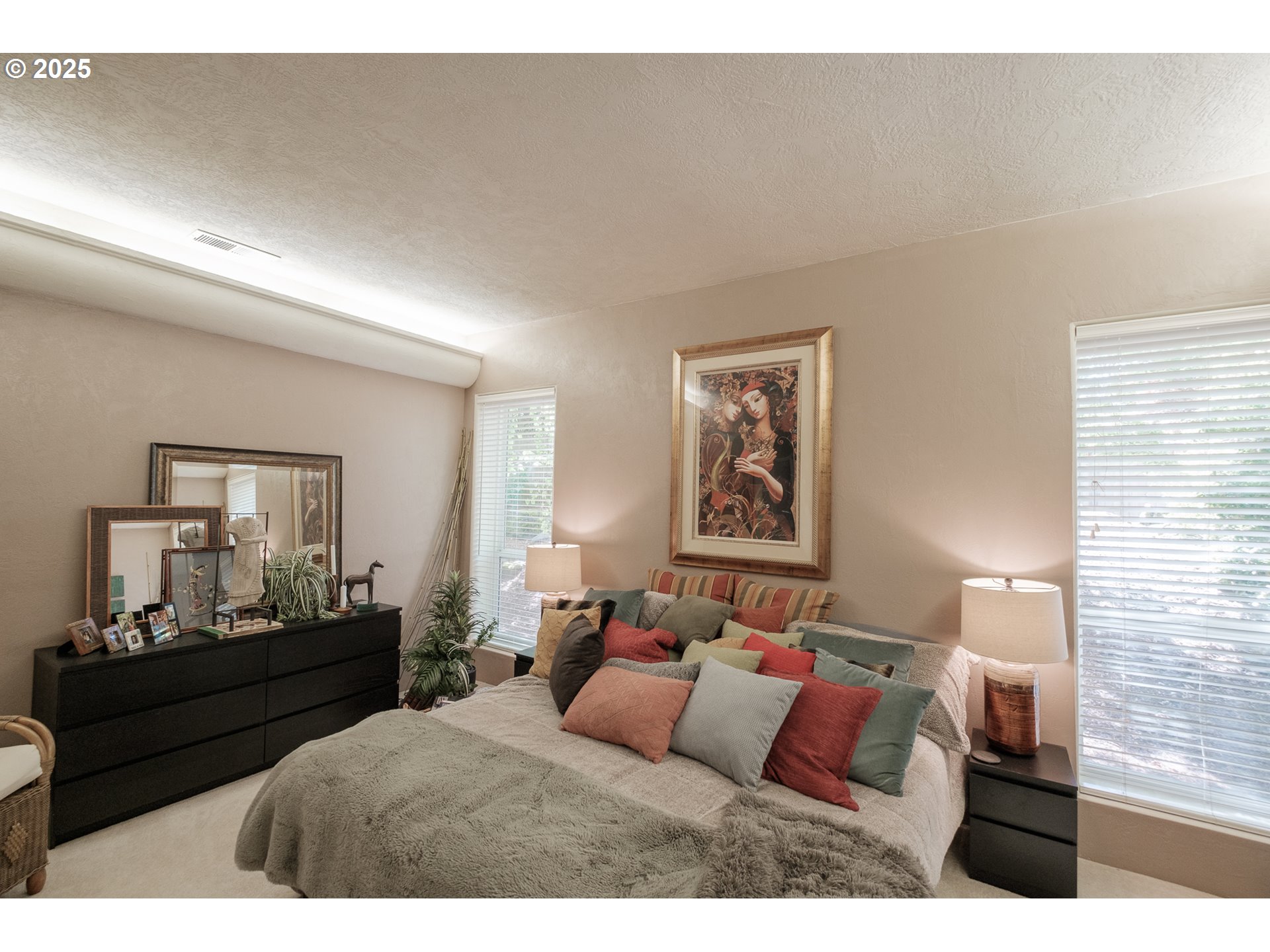 Salem, Oregon 97306, United States, 3 Bedrooms Bedrooms, ,2 BathroomsBathrooms,Residential,Active,120226