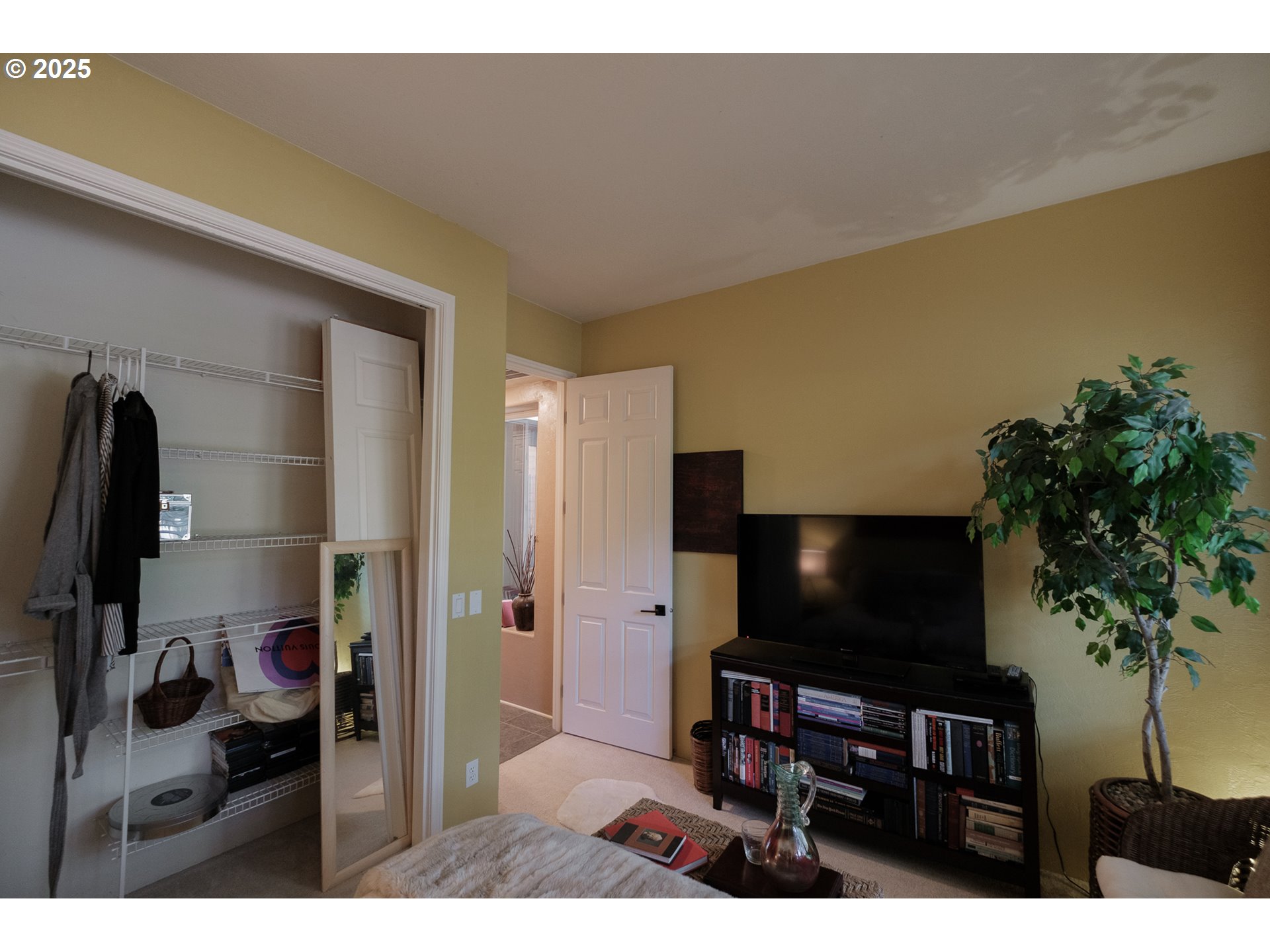 Salem, Oregon 97306, United States, 3 Bedrooms Bedrooms, ,2 BathroomsBathrooms,Residential,Active,120226