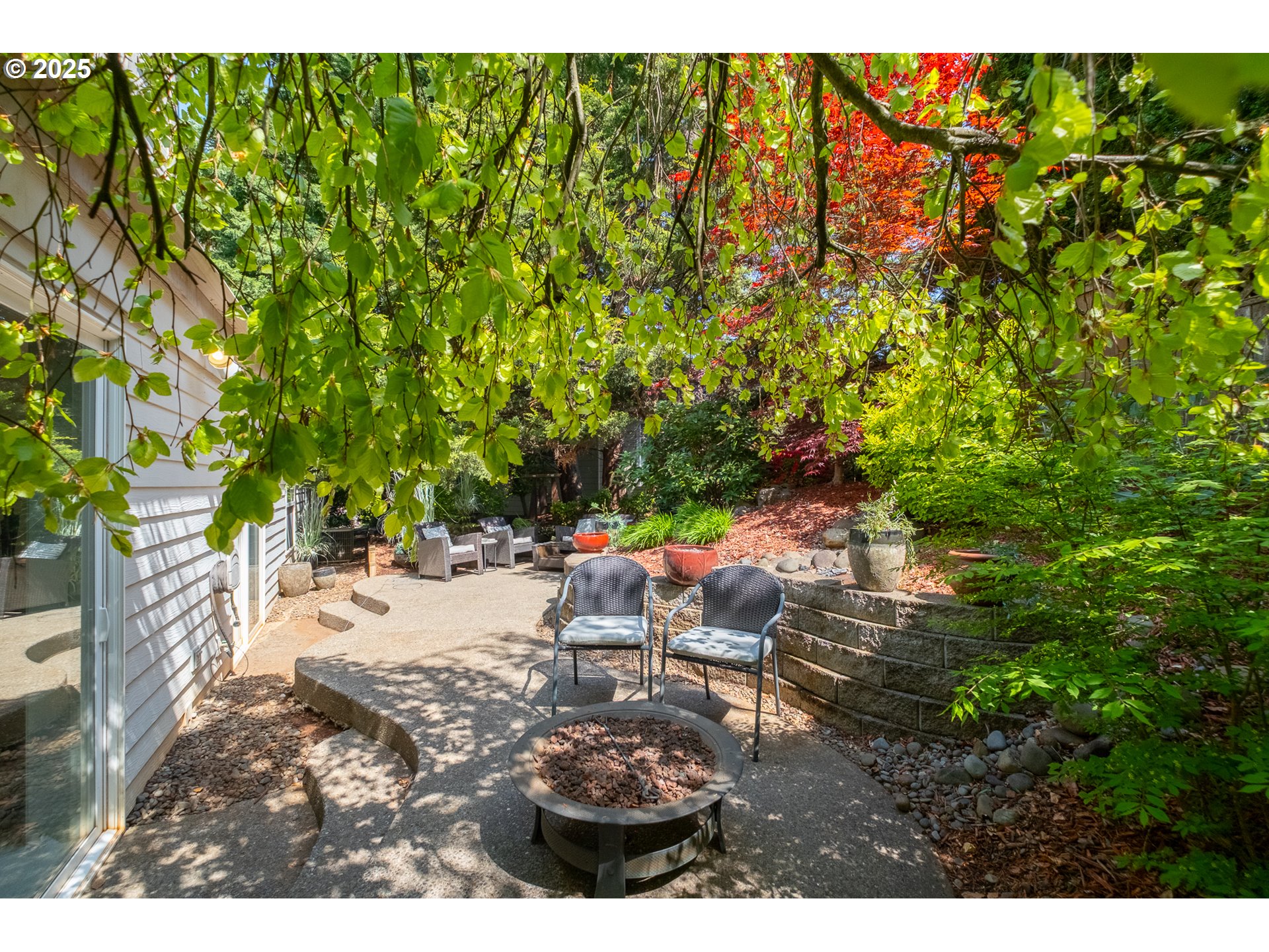 Salem, Oregon 97306, United States, 3 Bedrooms Bedrooms, ,2 BathroomsBathrooms,Residential,Active,120226