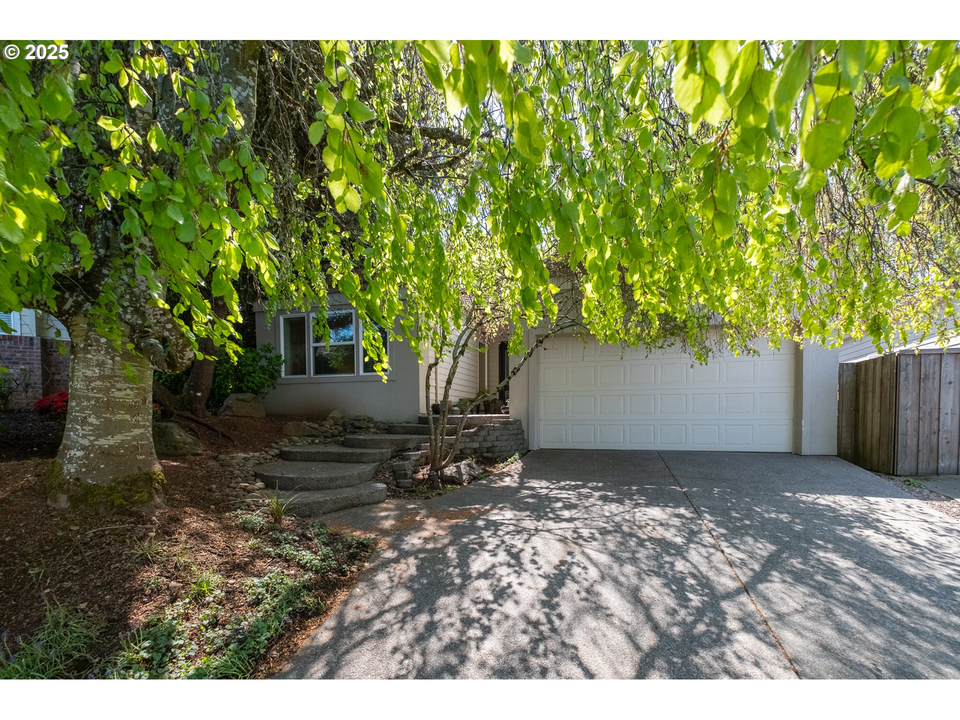 Salem, Oregon 97306, United States, 3 Bedrooms Bedrooms, ,2 BathroomsBathrooms,Residential,Active,120226