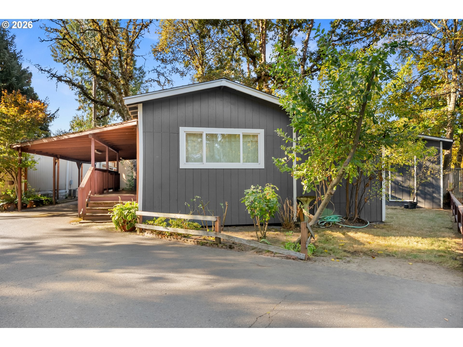 13820 SW ELECTRIC ST 20W