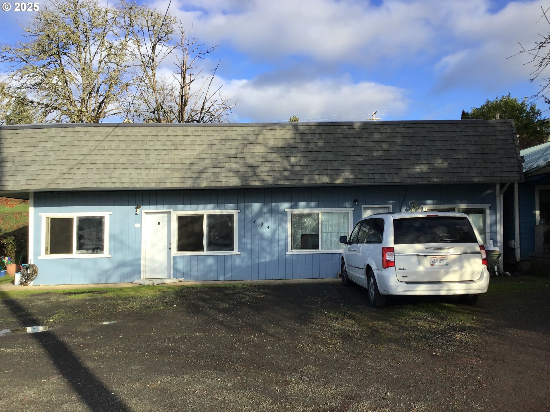 312 SE FRONT ST SE