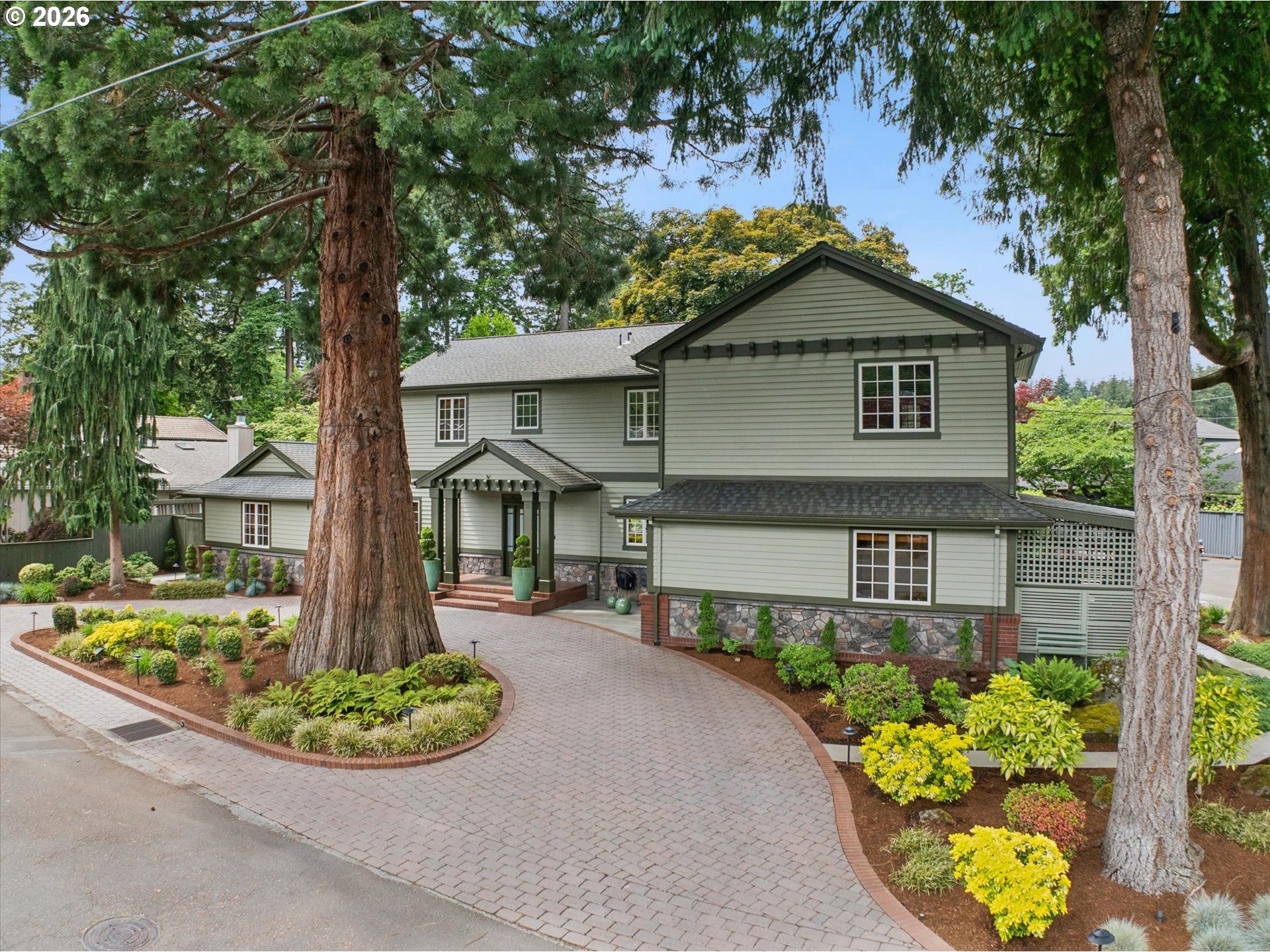 16686 Maple CIR