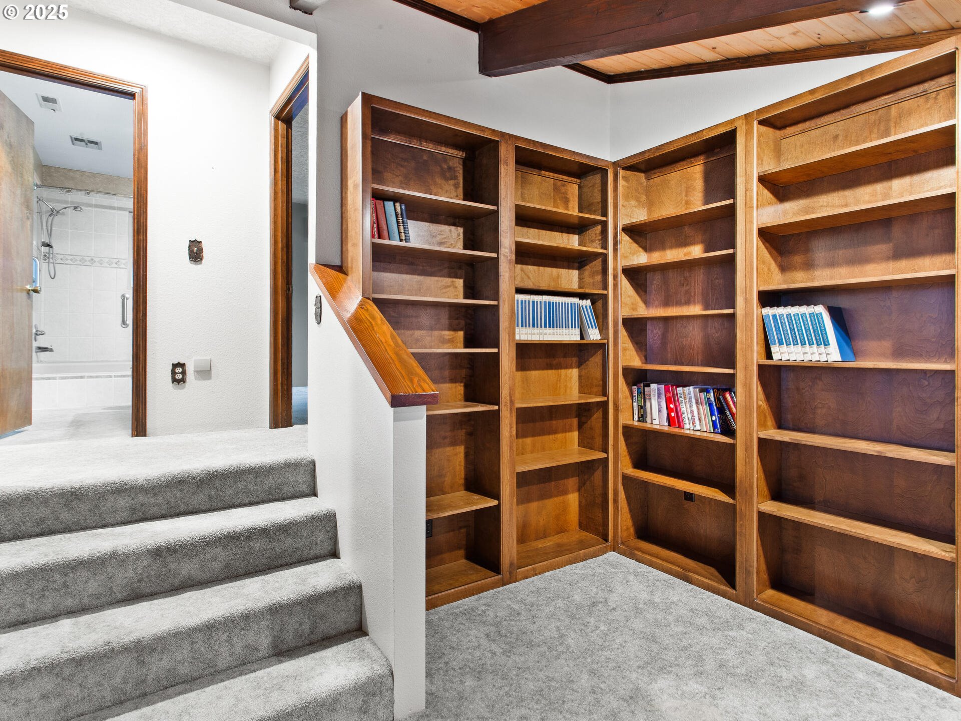 Battle Ground, Washington 98604, United States, 3 Bedrooms Bedrooms, ,3 BathroomsBathrooms,Residential,Active,253741