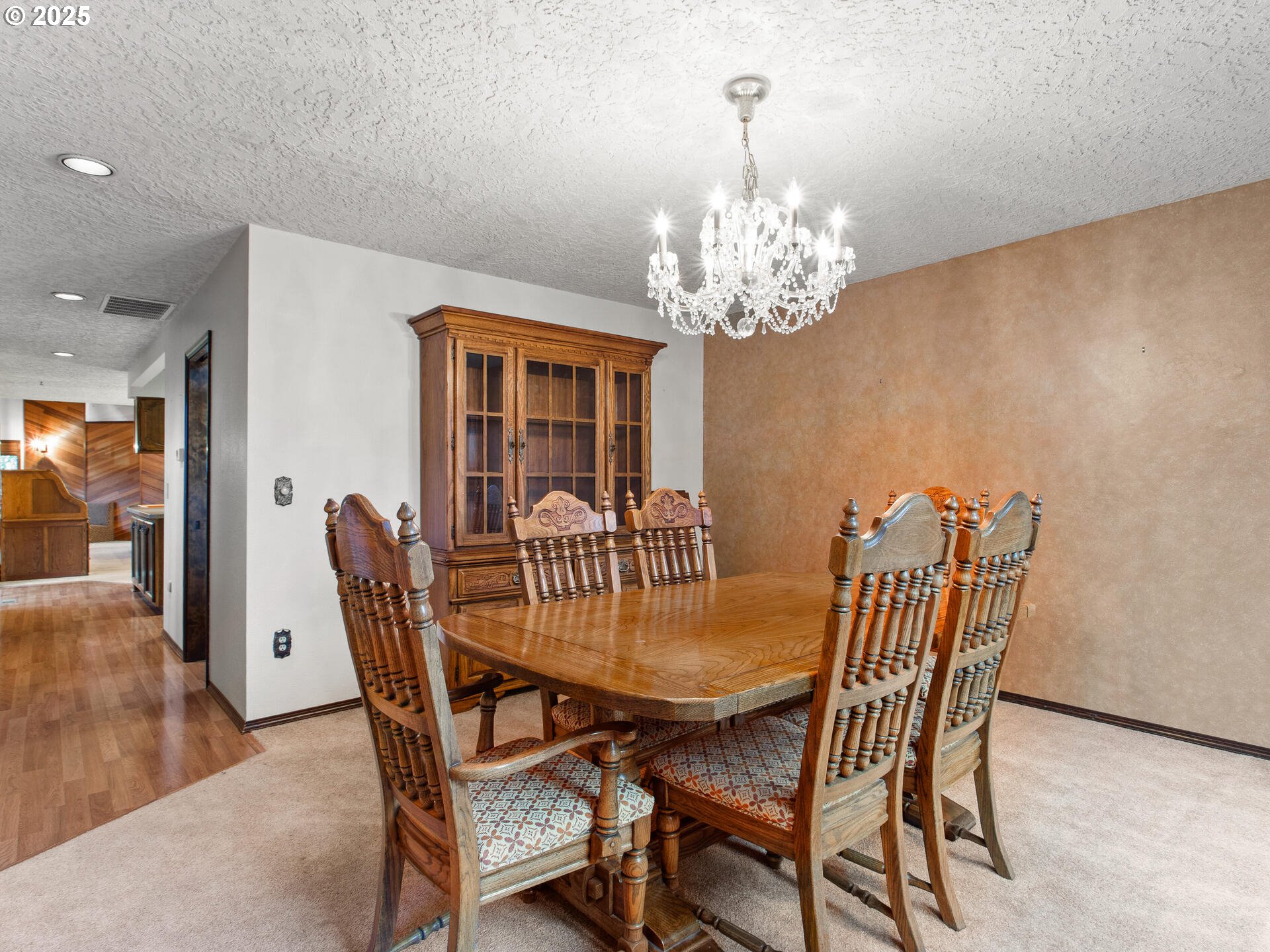 Battle Ground, Washington 98604, United States, 3 Bedrooms Bedrooms, ,3 BathroomsBathrooms,Residential,Active,253741