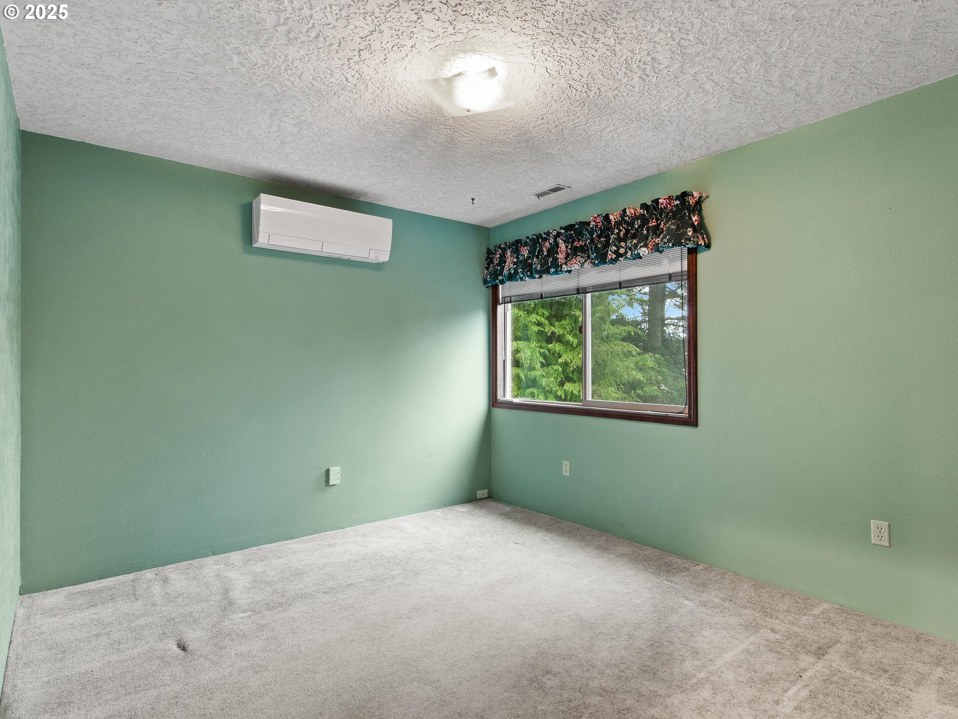 Battle Ground, Washington 98604, United States, 3 Bedrooms Bedrooms, ,3 BathroomsBathrooms,Residential,Active,253741