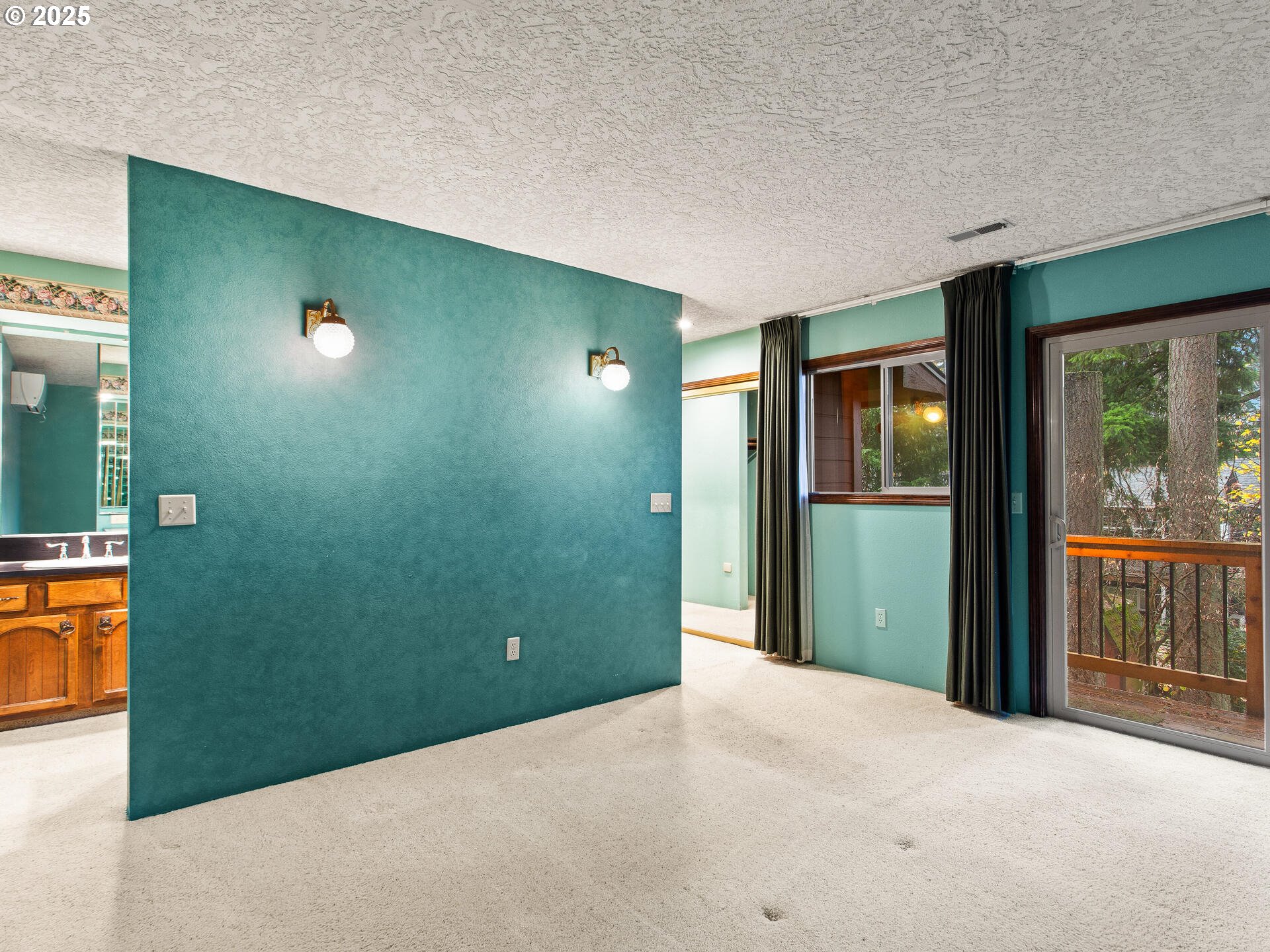 Battle Ground, Washington 98604, United States, 3 Bedrooms Bedrooms, ,3 BathroomsBathrooms,Residential,Active,253741