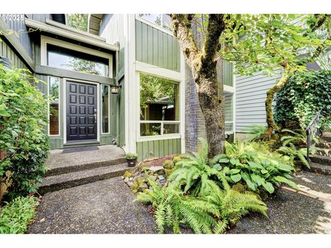 38 WHEATHERSTONE Lake Oswego OR 97035