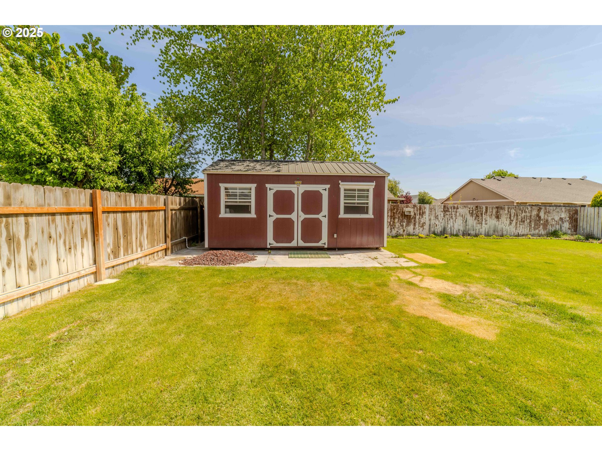 523 JUNIPER DR