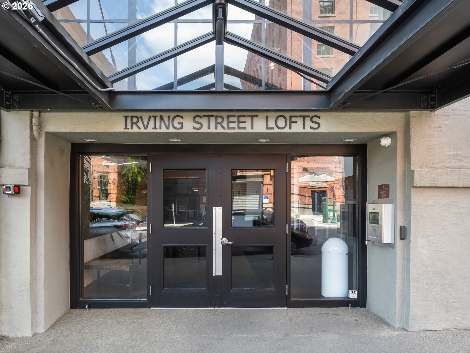 1314 NW IRVING ST 612