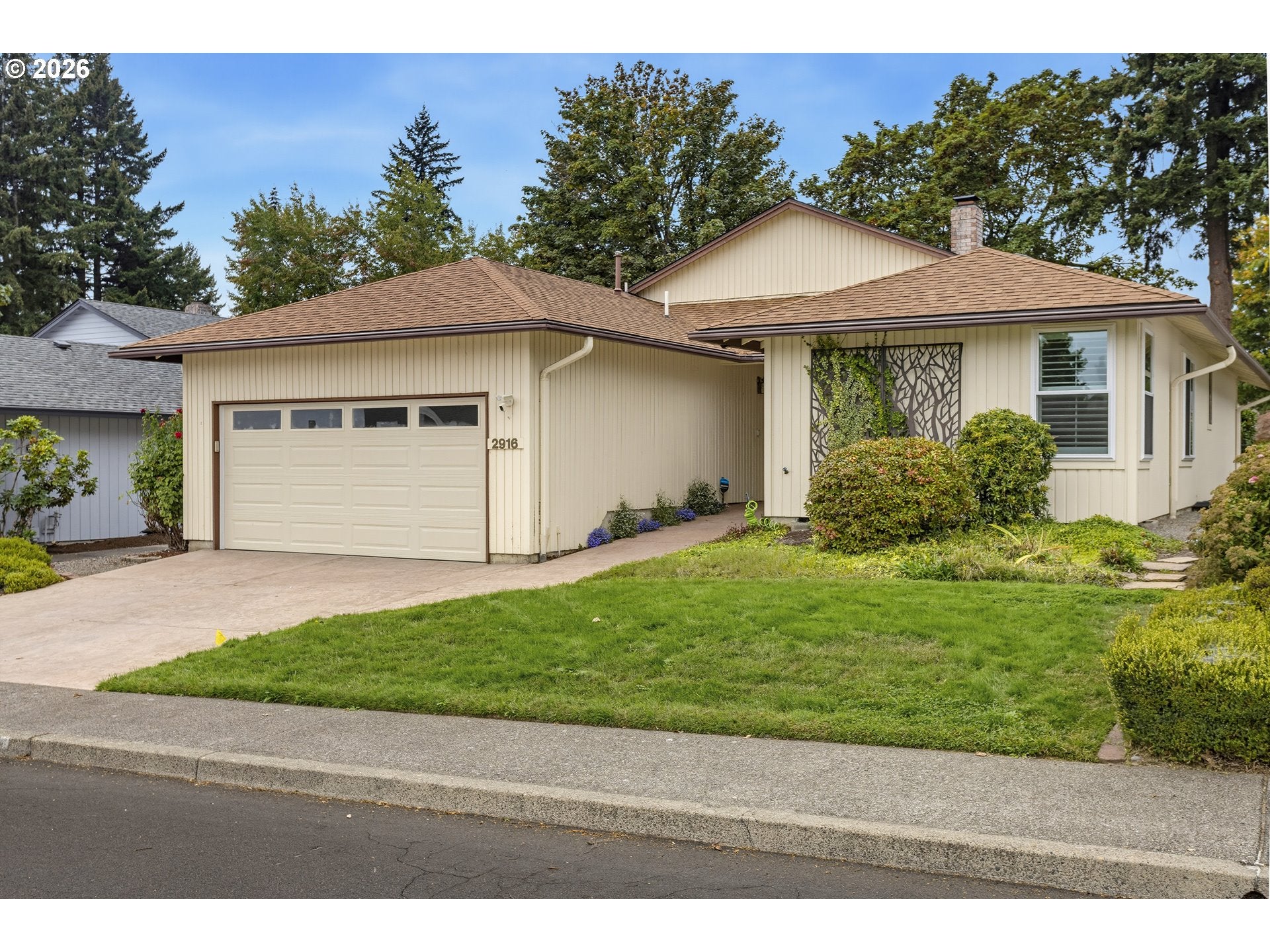 2916 SE 153RD AVE