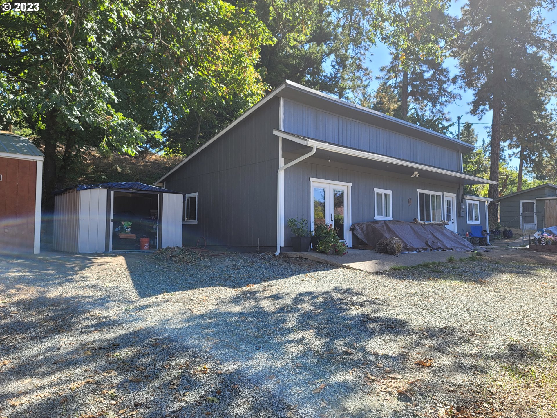 130 AKER DR