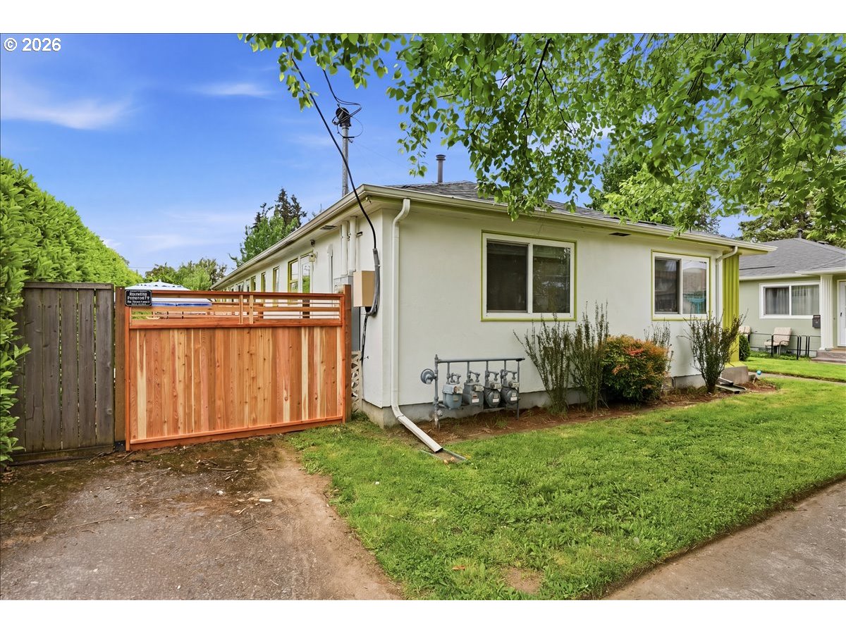 7714 7718 SE HAROLD ST
