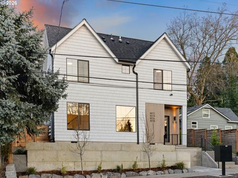 11072 SW 61st AVE 2 Portland OR 97219