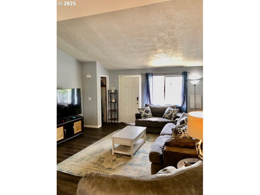 4676 MAHOGANY LN