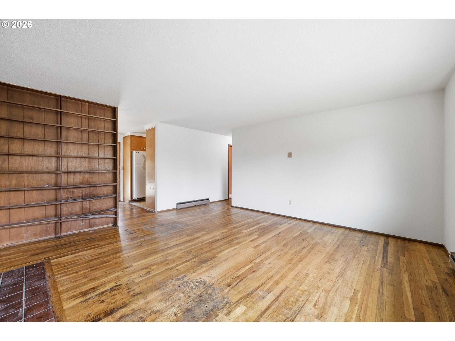 840 BARRETT AVE