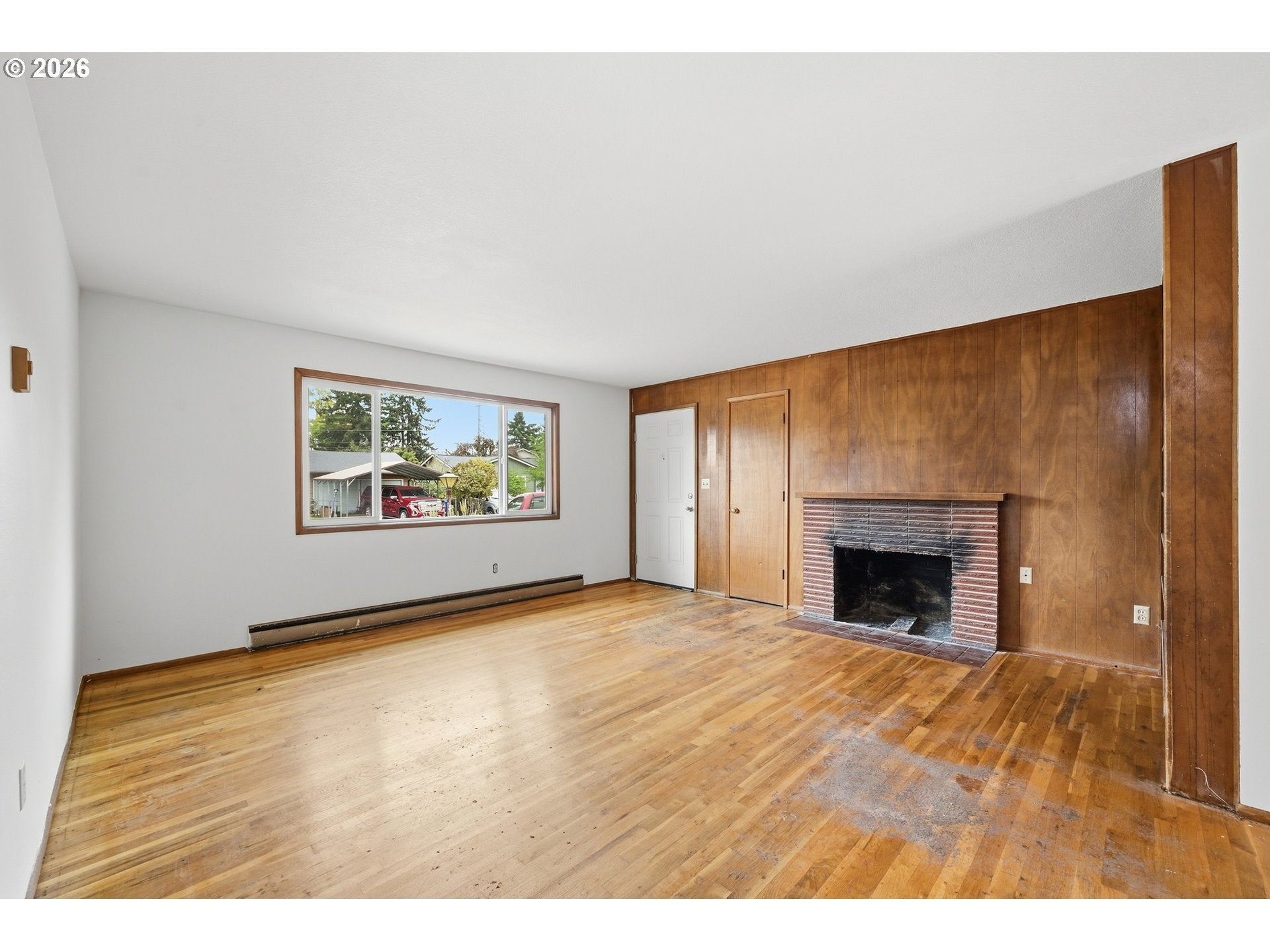 840 BARRETT AVE