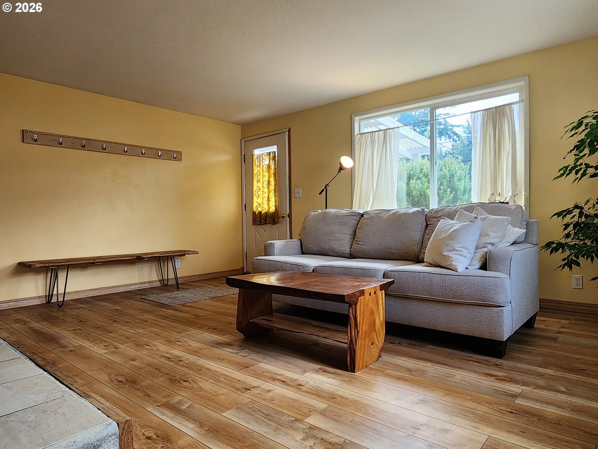 2537 PORT ORFORD LOOP