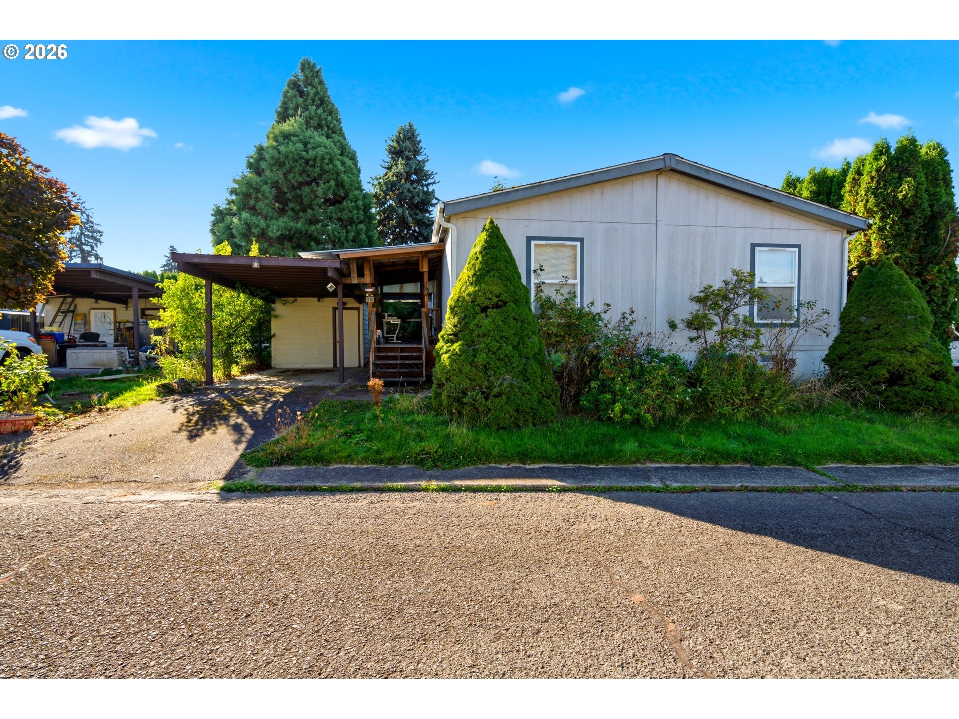 141 S 17th ST 35