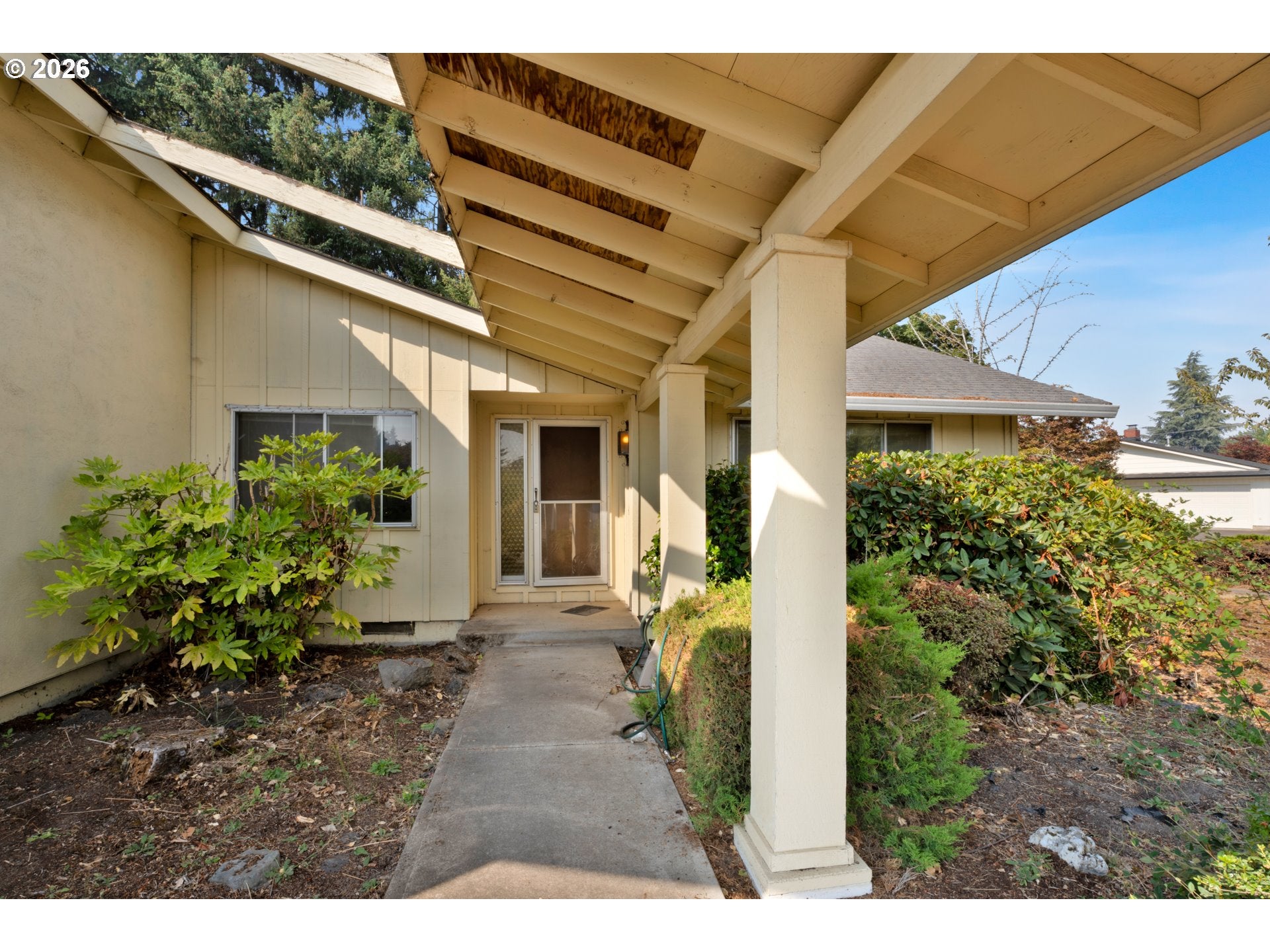 2495 SNELLING DR
