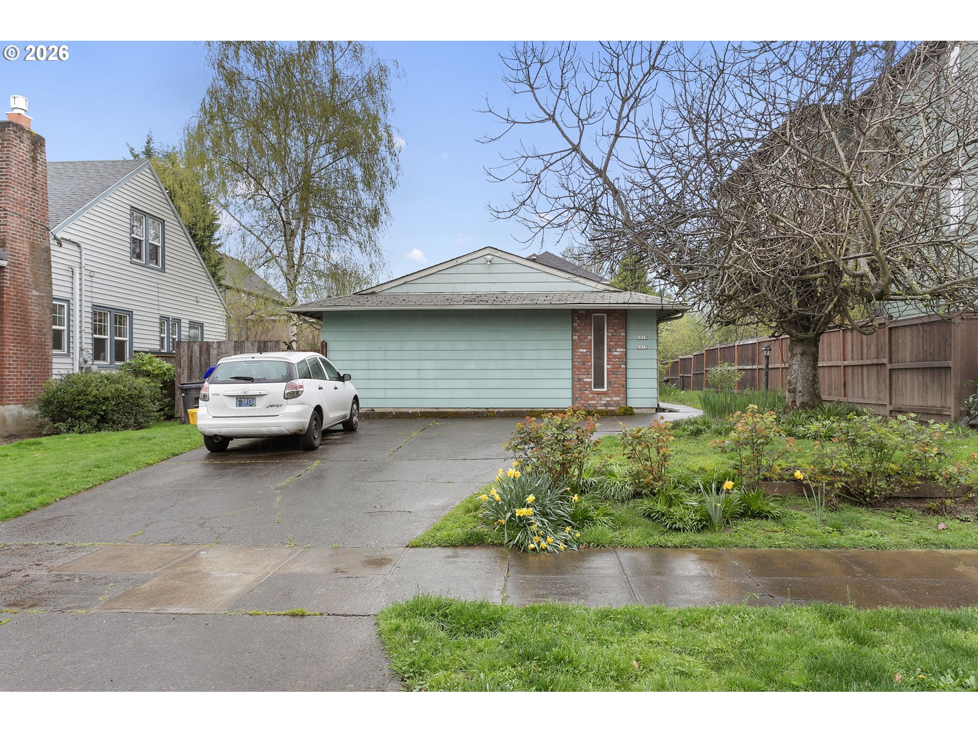 2913/2915 SE 19TH AVE