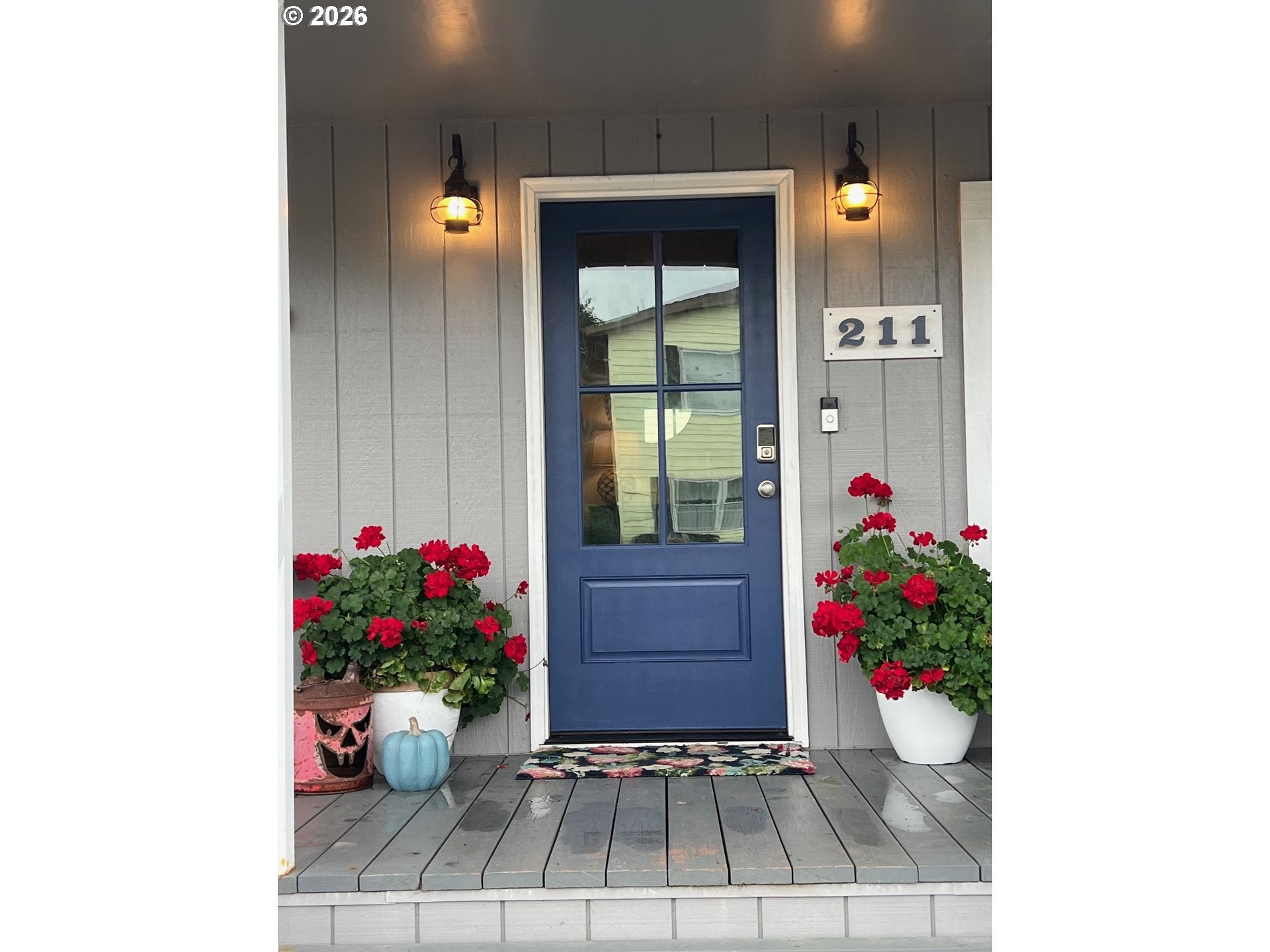 211 LEWIS AND CLARK WAY