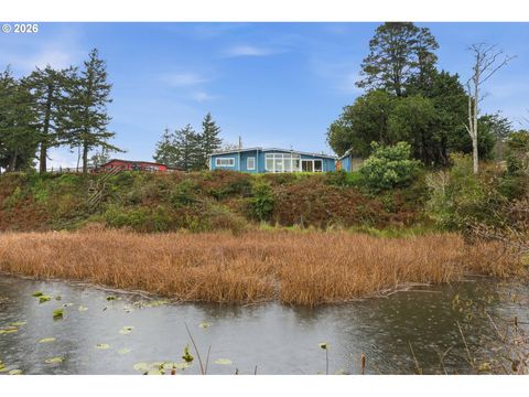 654 MADRONA AVE Port Orford OR 97465