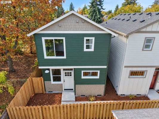 ADDRESS PRIVATE, DEE, OR  - Image 374e00ced2de2da7d4f81b38546ab43f/1317773985