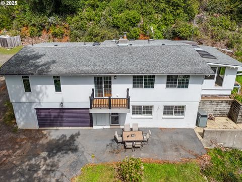 Photo of 96741 Duley Creek Rd, Brookings, OR 97415 (MLS # 141031838)