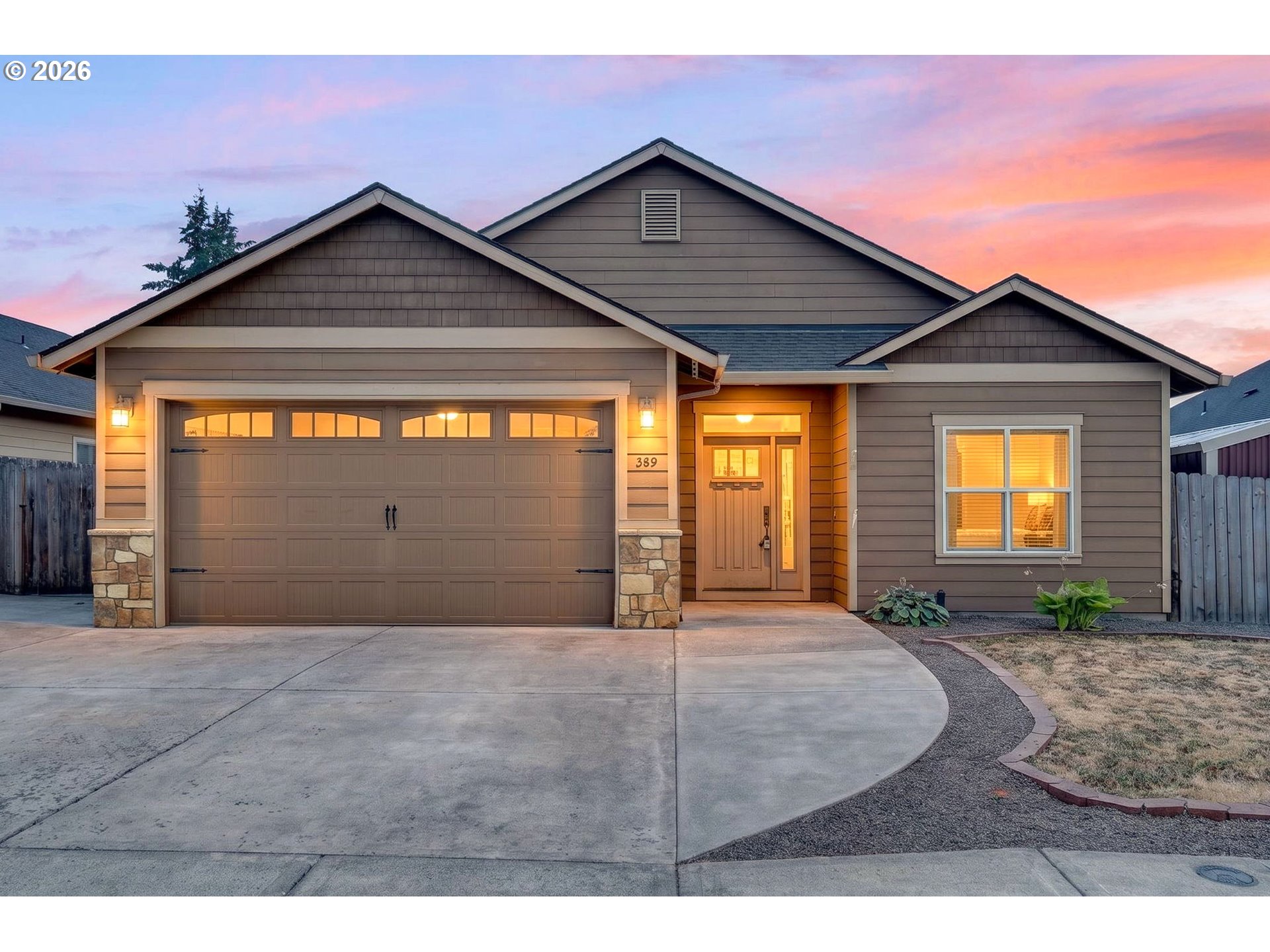 389 SE REGAN HILL LOOP