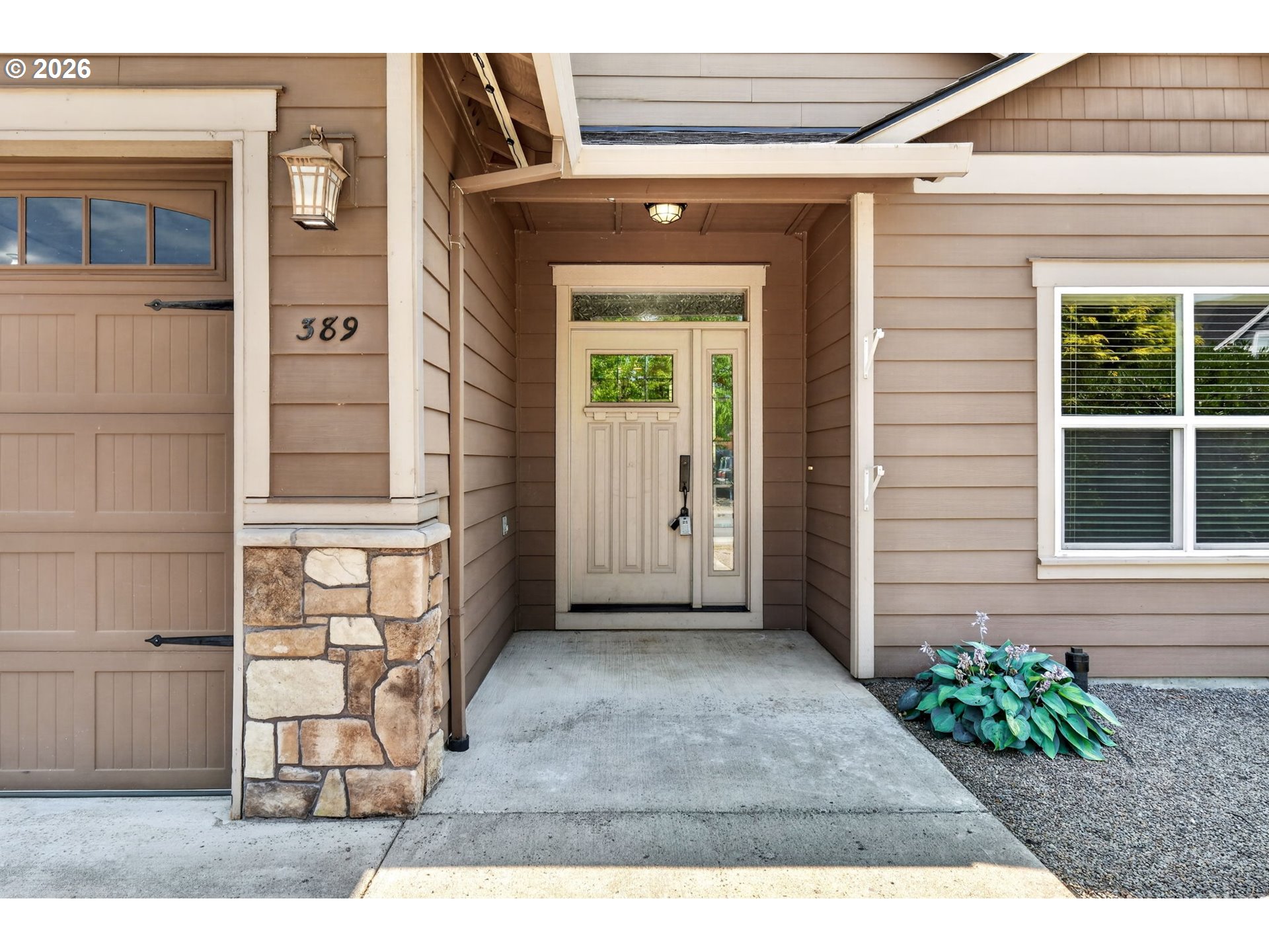 389 SE REGAN HILL LOOP