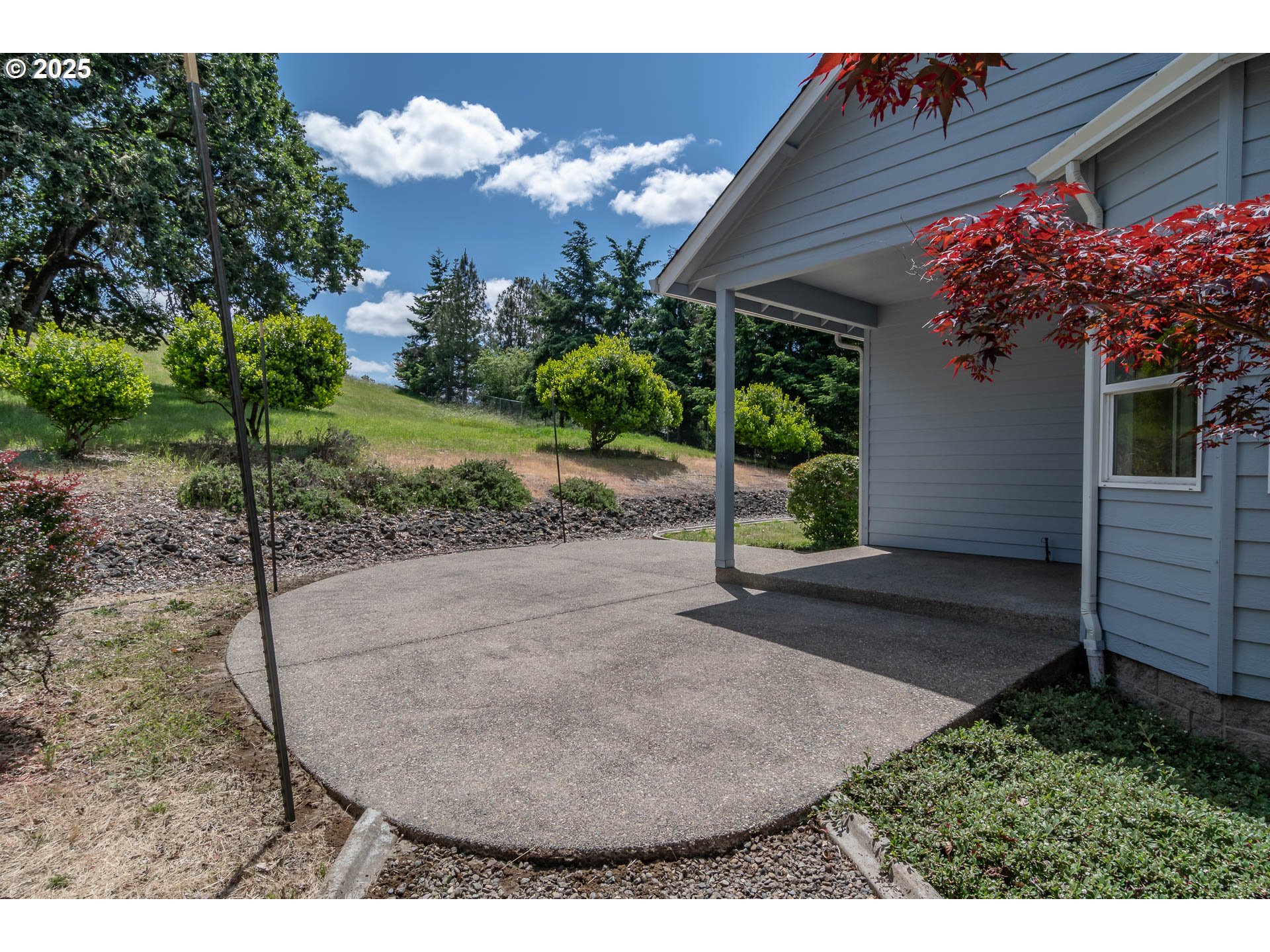 195 PALOMINO AVE