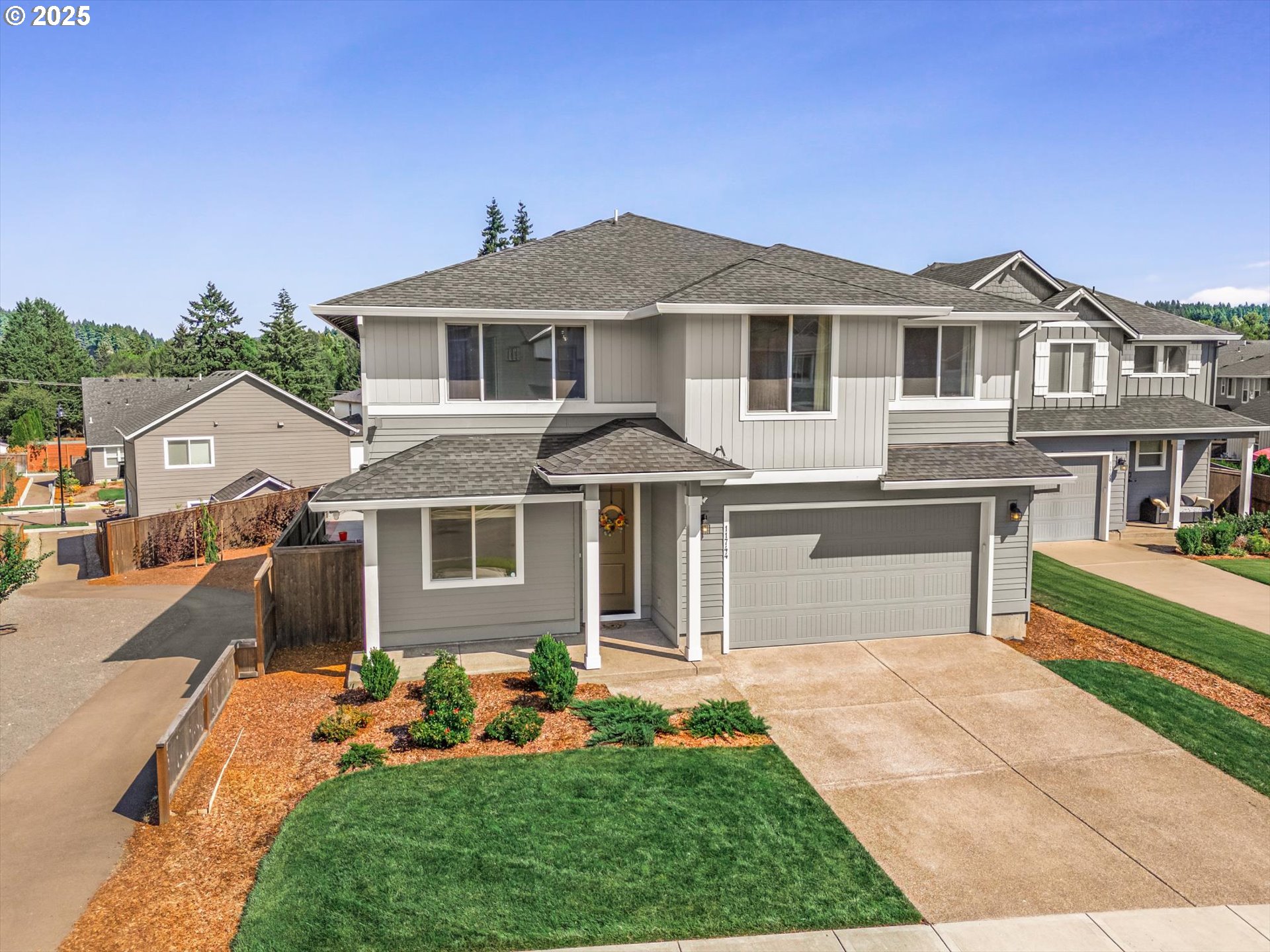 11744 SE HORSE TAIL FALLS WAY