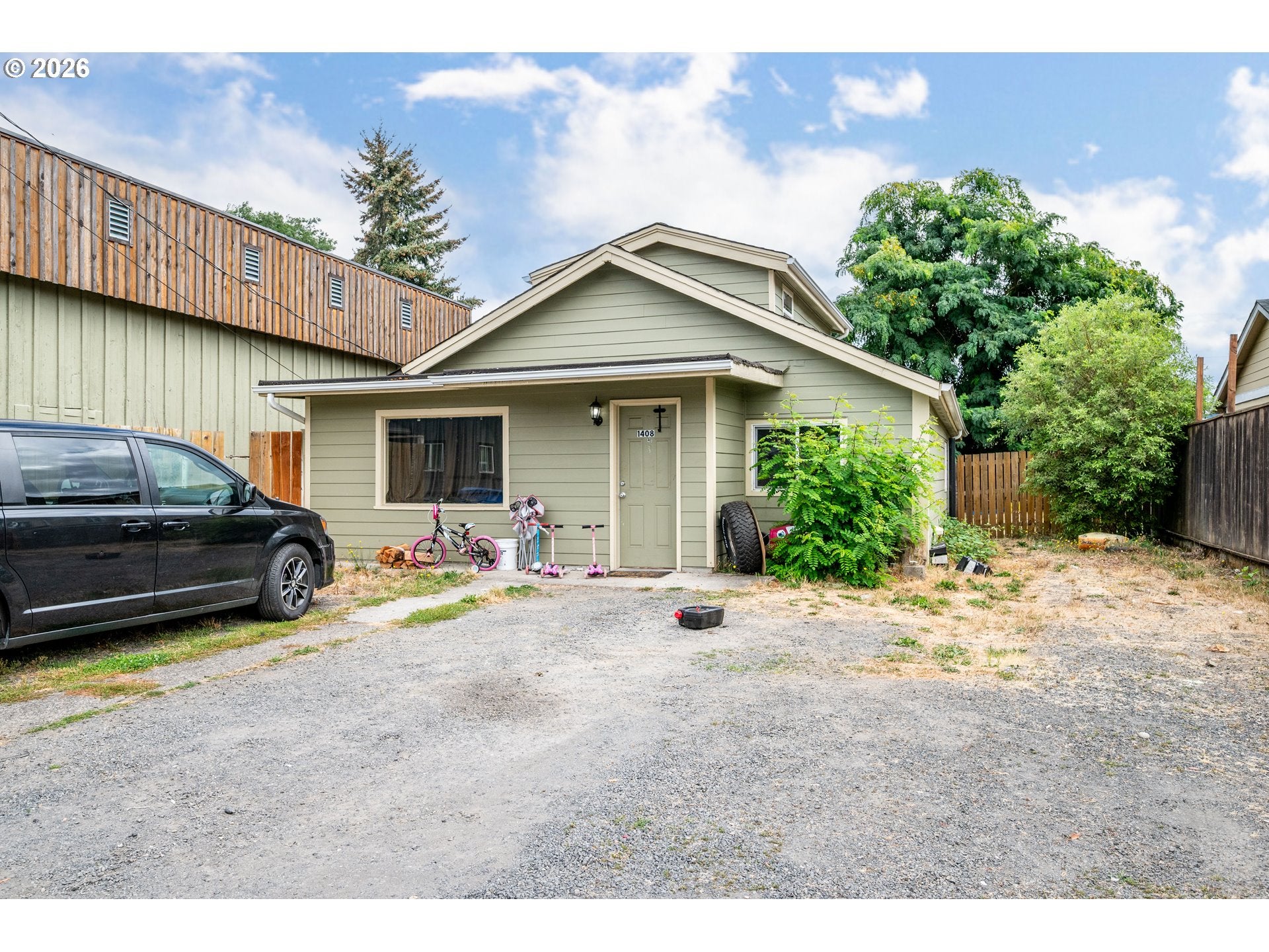 1408 S 5TH AVE