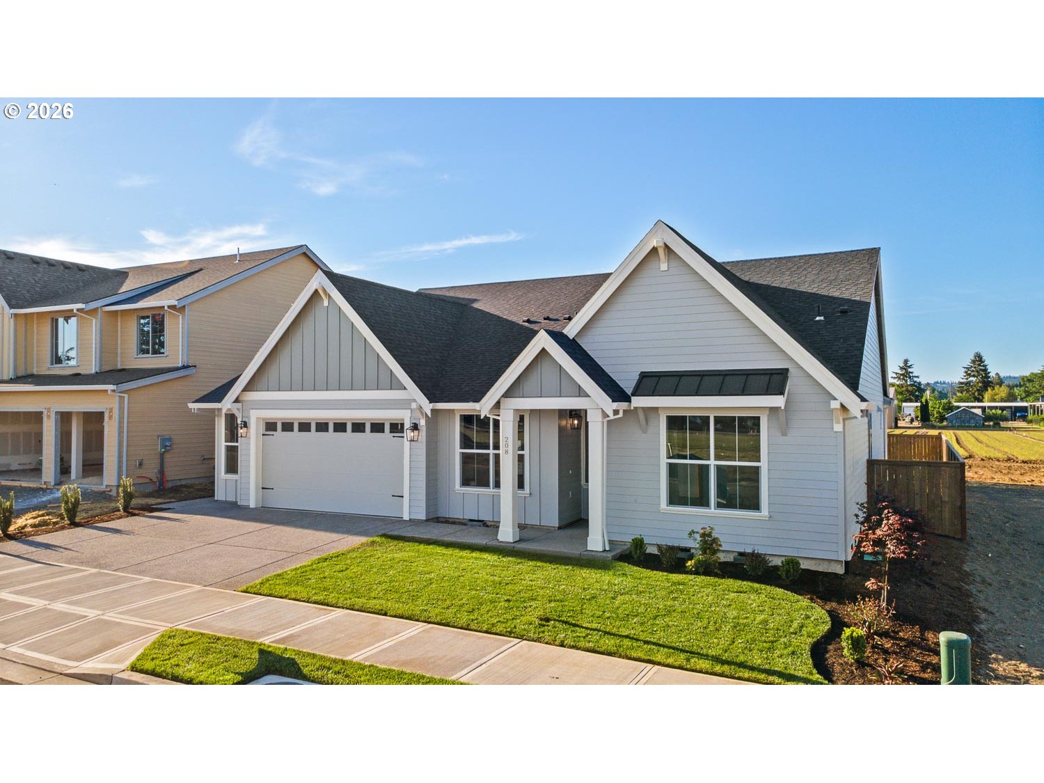 208 NW 16th AVE