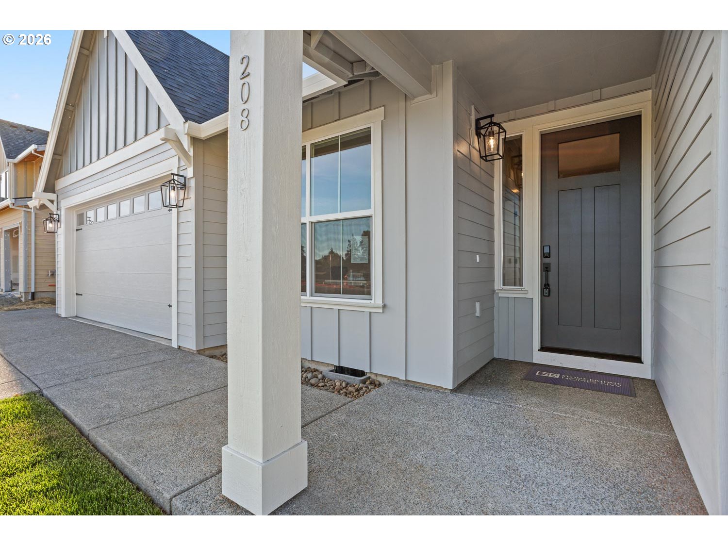 208 NW 16th AVE