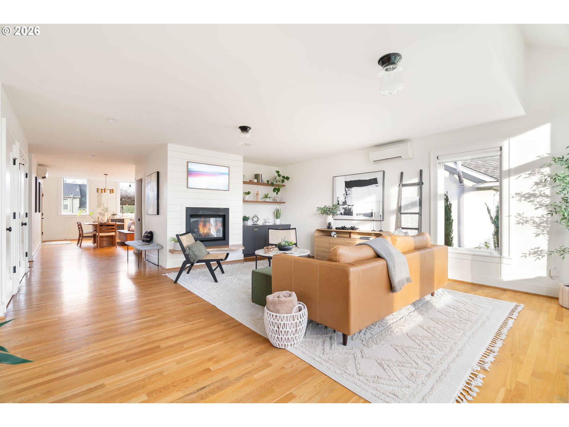 3419 NE CESAR E CHAVEZ BLVD