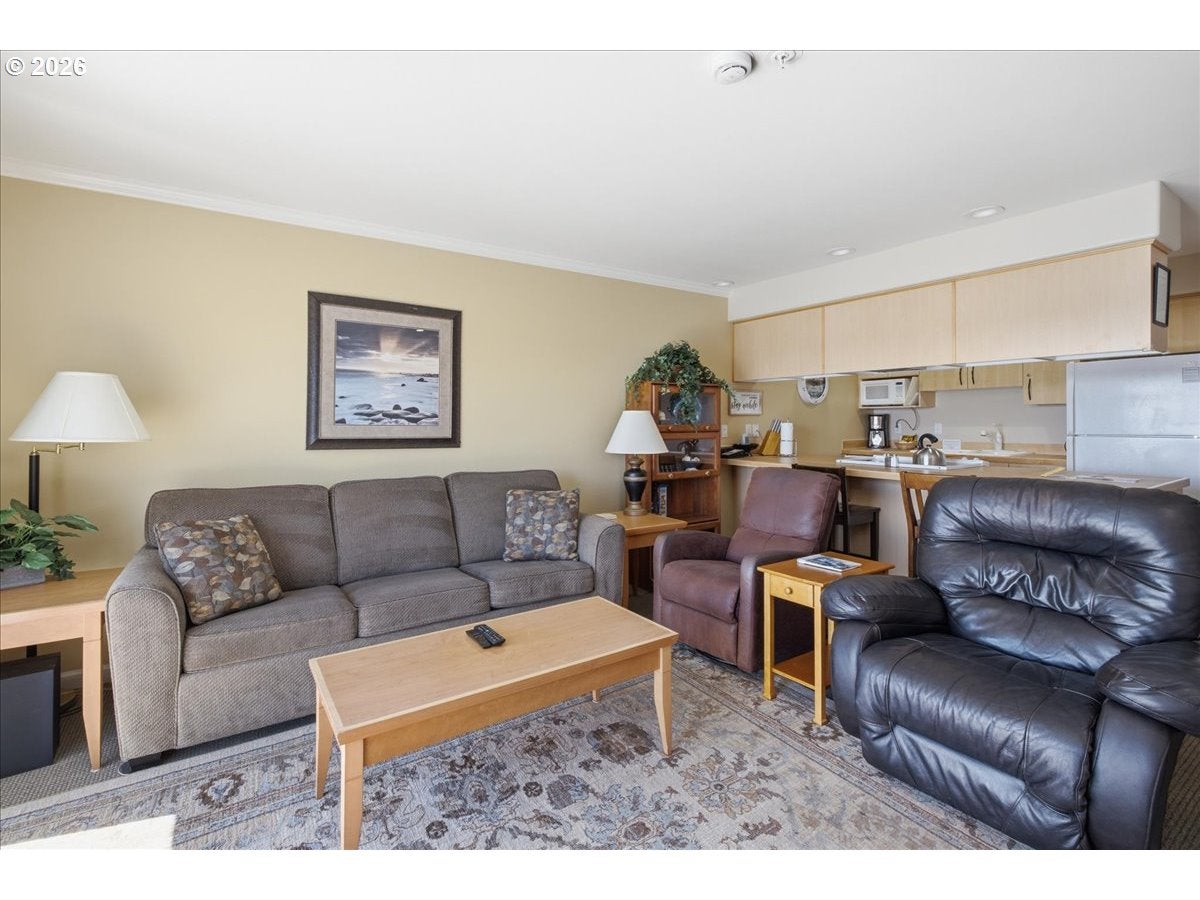 890 SE BAY BLVD 317