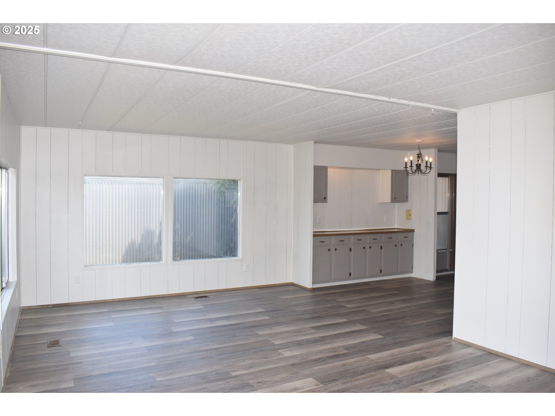 1800 LAKEWOOD CT 74